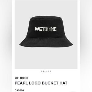 We11done Pearl Logo Bucket Hat Black